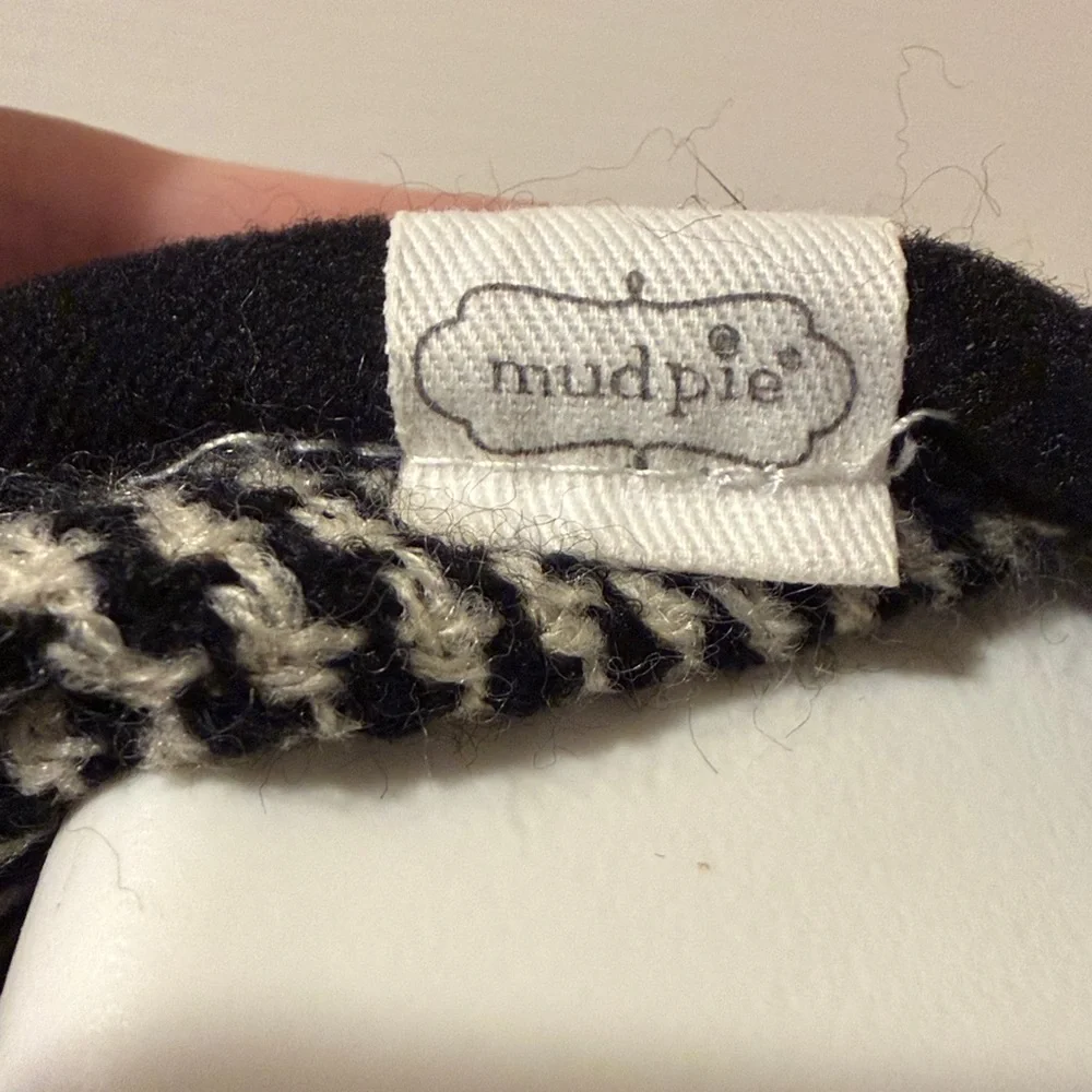 Mud Pie cute poncho